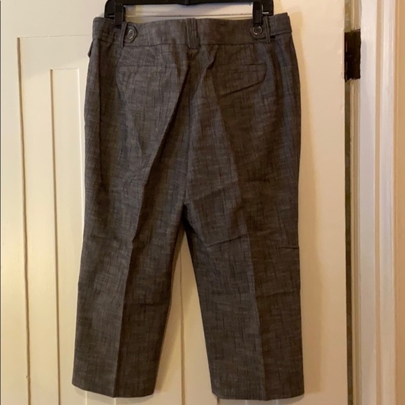 🧨SALE 3/$25‼️ 💋 Larry Levine Stretch Capris💋 - Picture 4 of 7